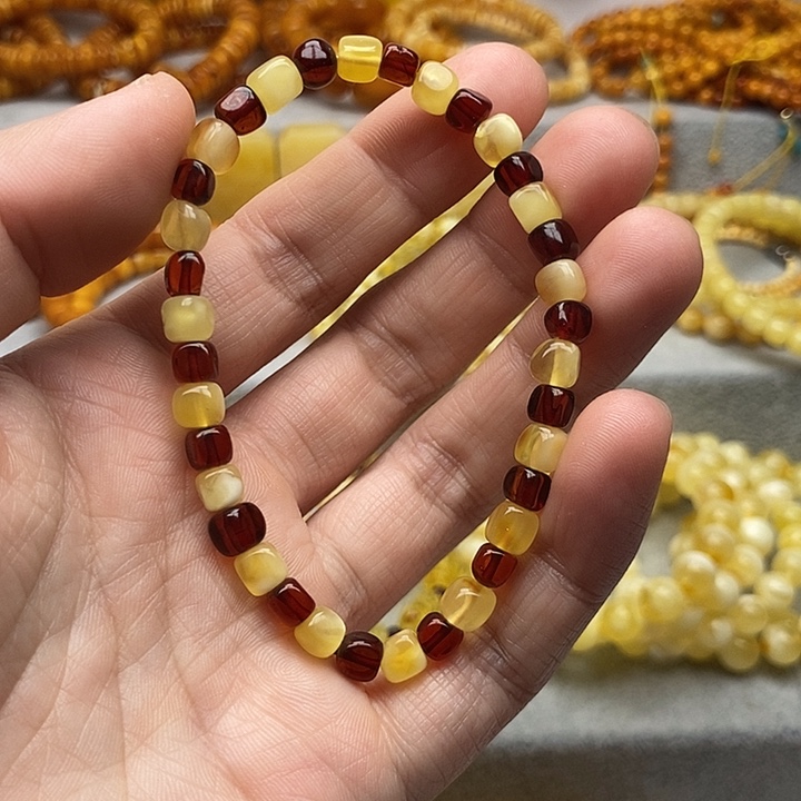 琥珀颈饰未镶嵌方糖琥珀蜜蜡手串