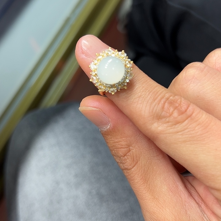 嫣***笑和田玉银S925镶嵌手链和田玉冰猫戒指