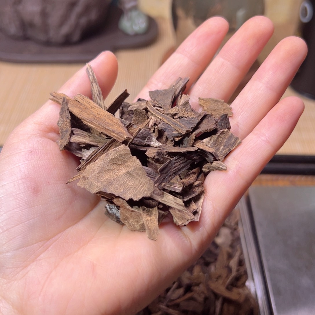 【闪购商品】香榧木海南木料五指山沉水老料11克