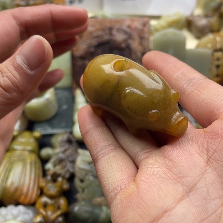 蛇纹石玉颈饰未镶嵌172