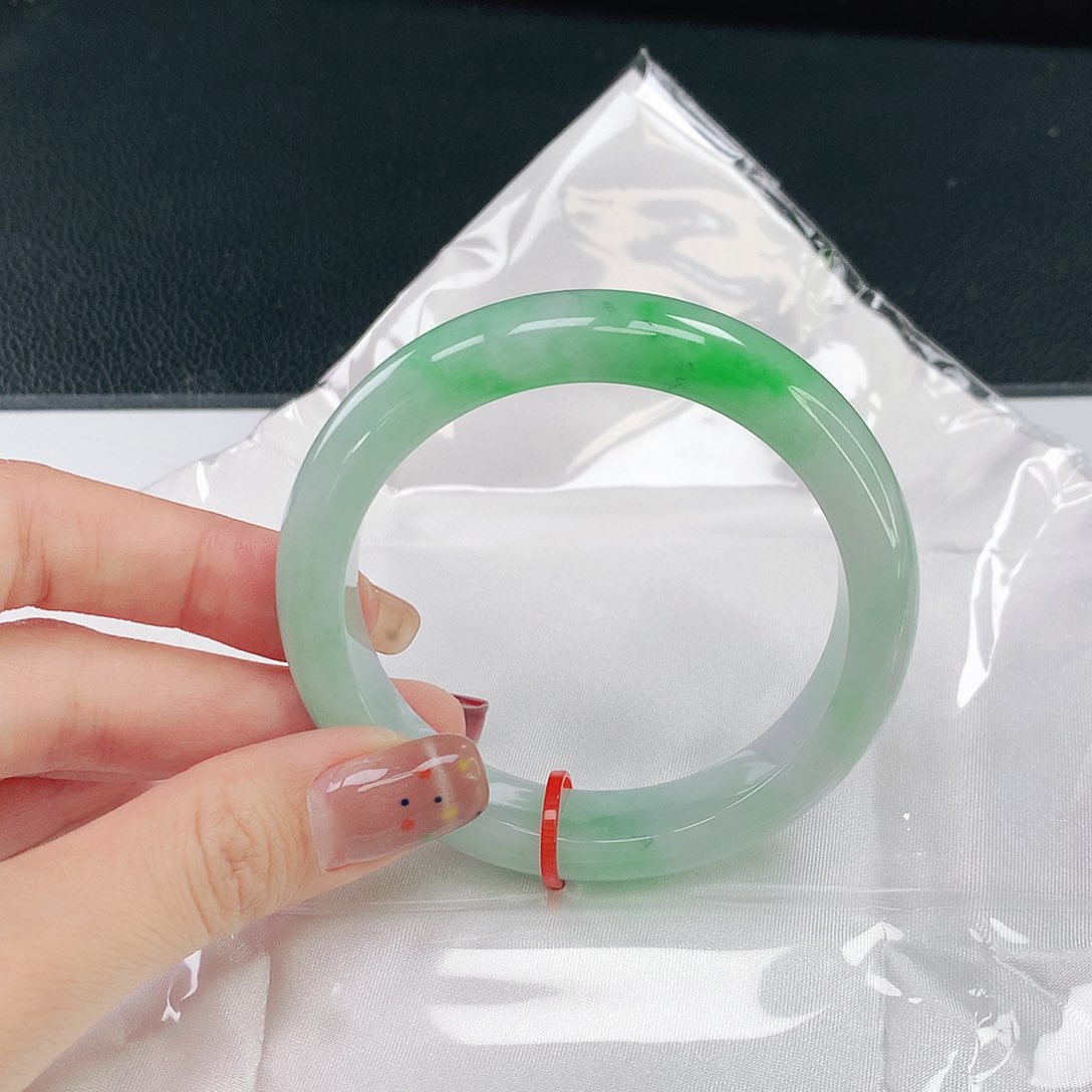 未镶嵌手镯翡翠850