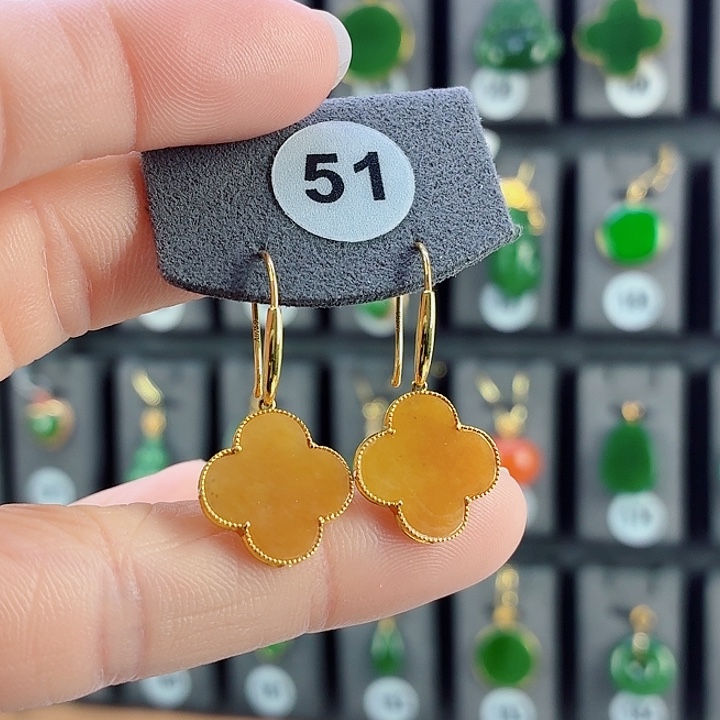 翡翠18K金镶嵌耳饰