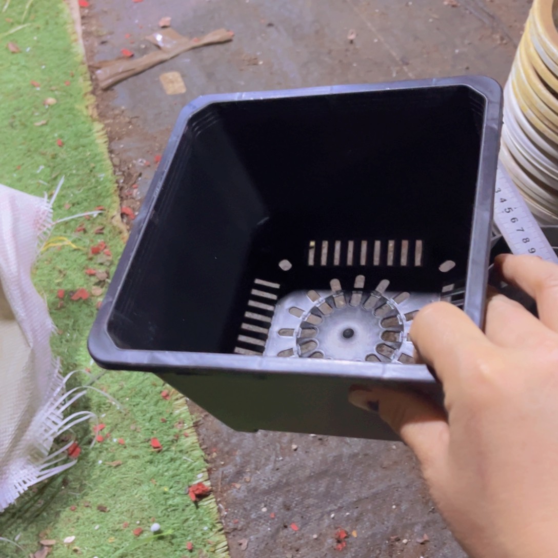 塑料17.5 黑方高12。15个