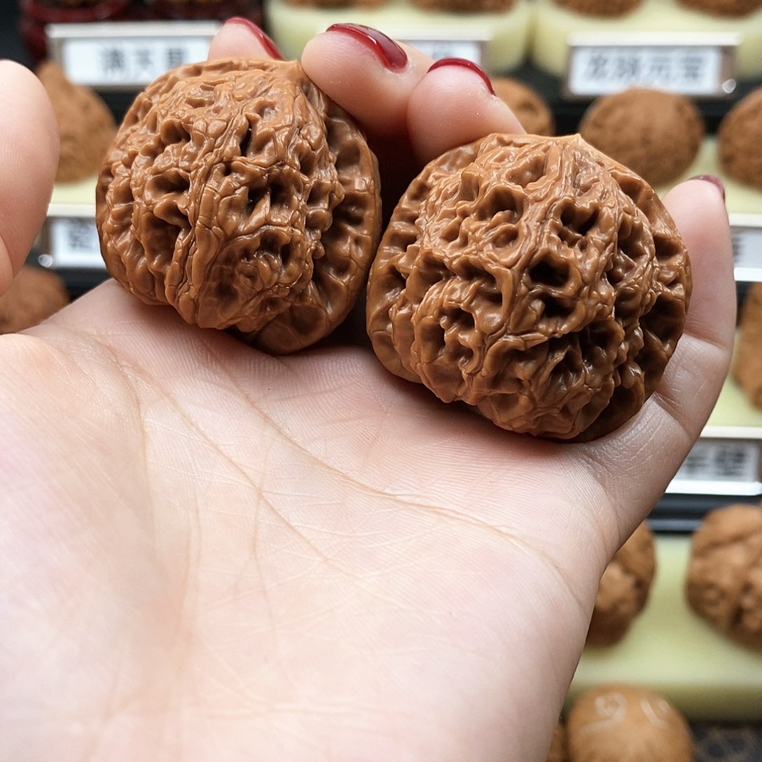 文玩核桃把件水龙39尺1010