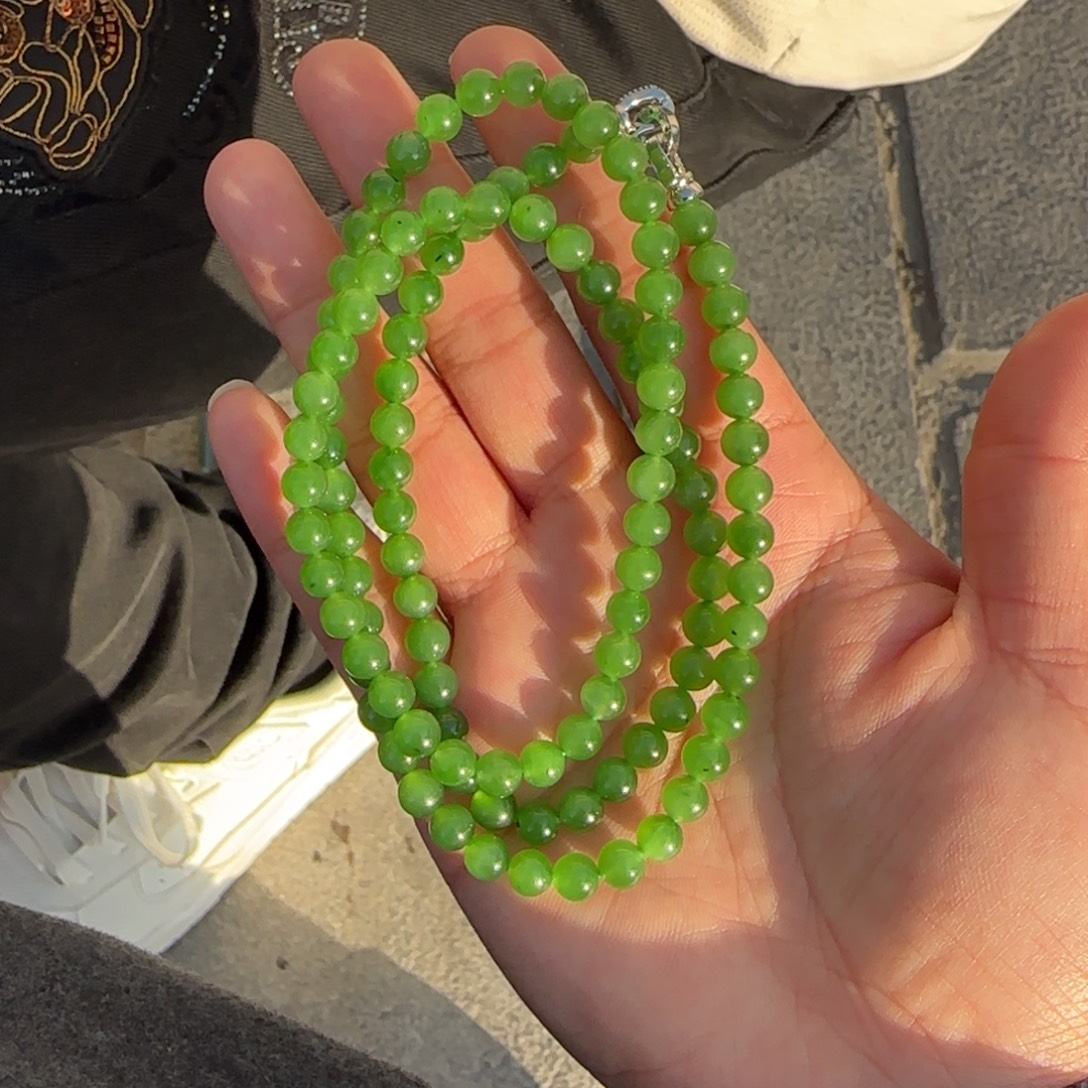 和田玉未镶嵌颈饰卡6