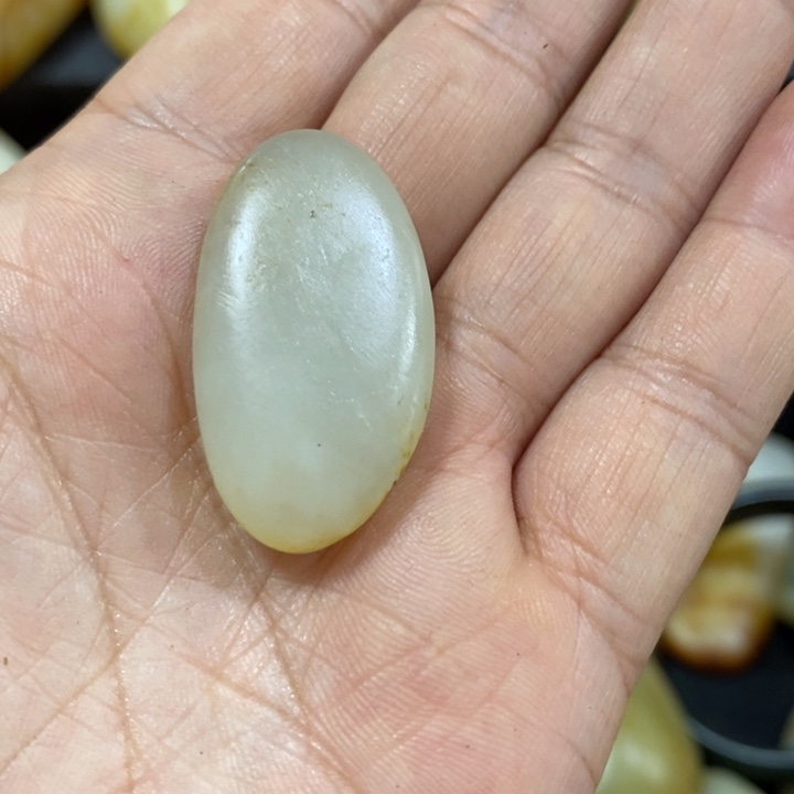 和田玉（糖玉）未镶嵌挂件