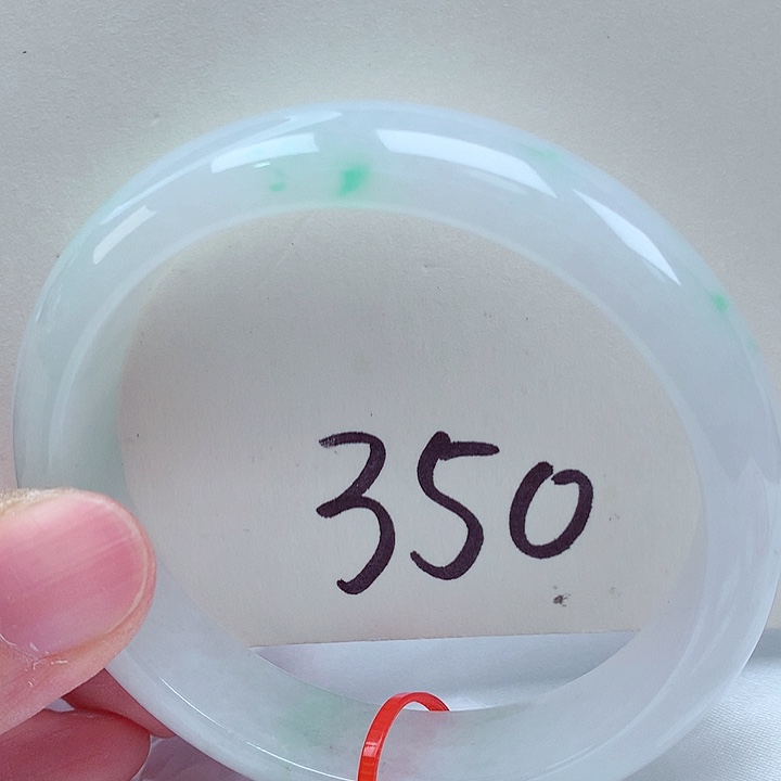 翡翠未镶嵌手镯翡翠