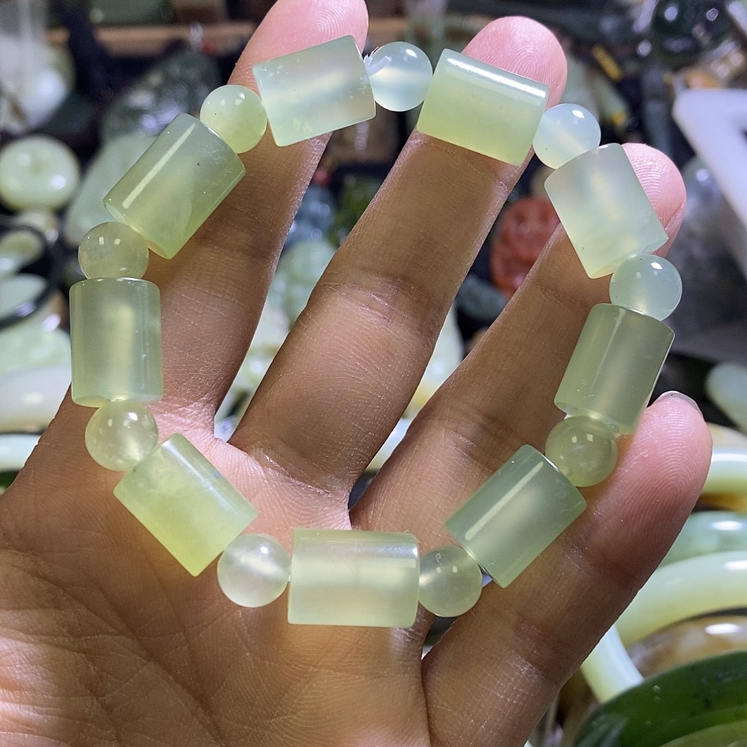 岫玉未镶嵌手链手链