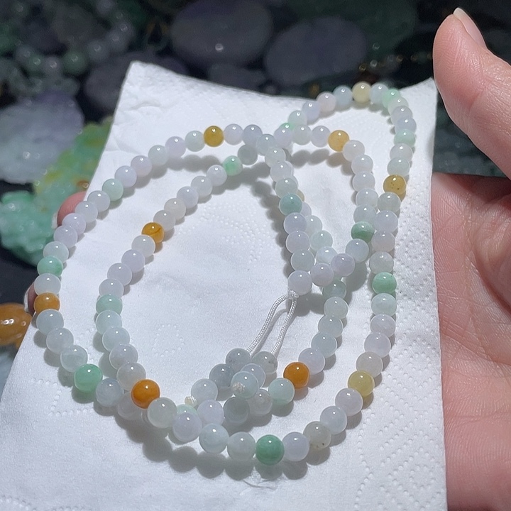 颈饰未镶嵌翡翠天