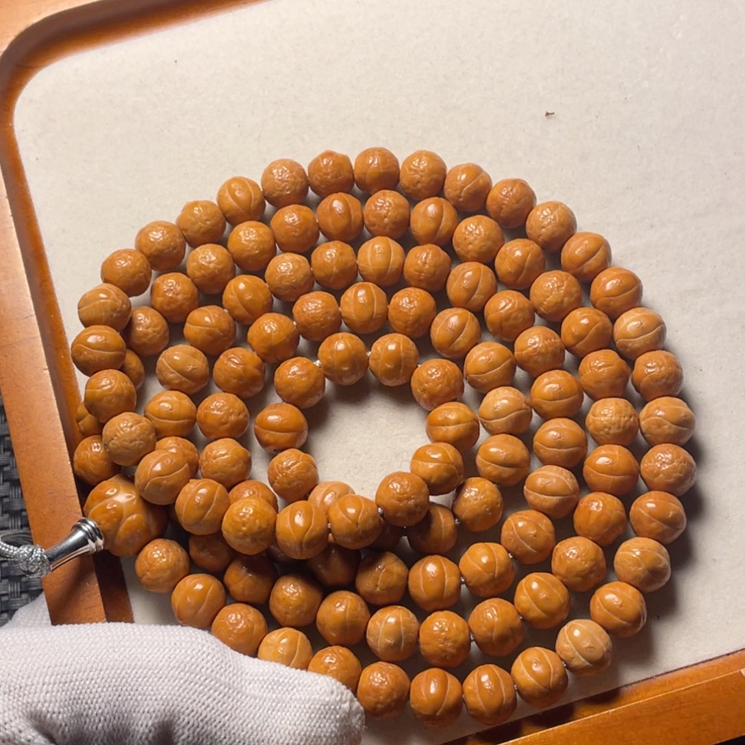 东***༒吊坠金刚菩提佛手