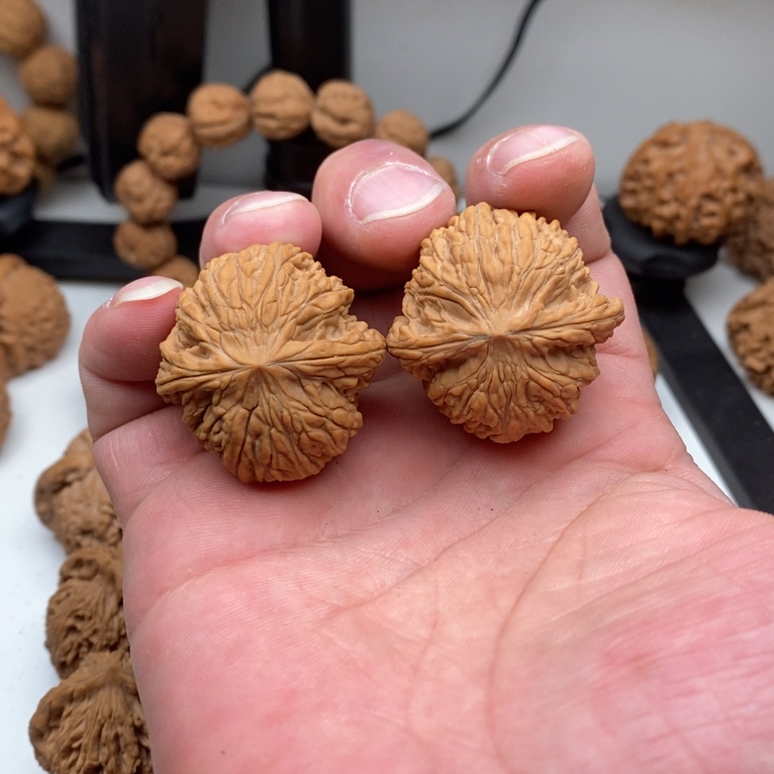 文玩核桃吊坠小众36+