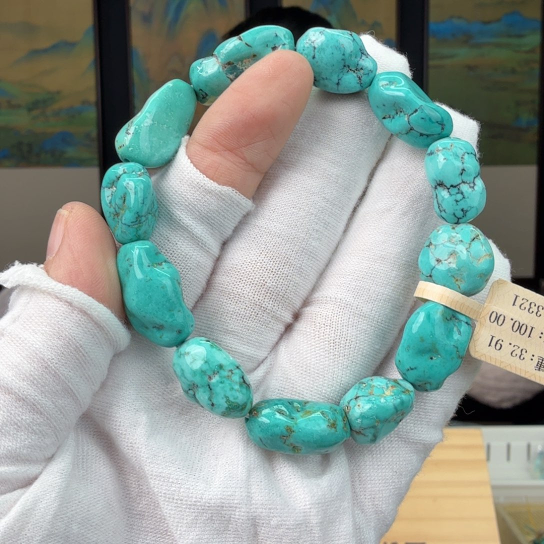 绿松石未镶嵌珠宝奇石