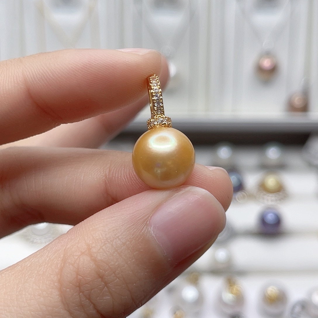 淡水珍珠吊坠(赠链)未镶嵌