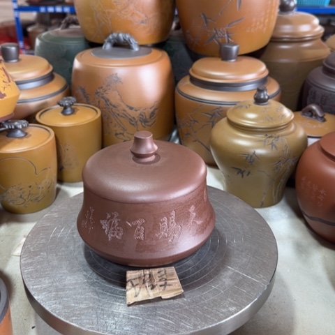 紫砂茶叶罐。。。。。。。。。