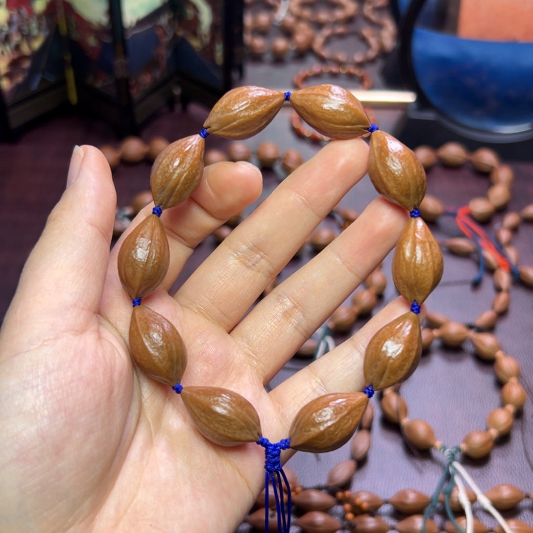 橄榄核手串/手链老油核 三面佛 1.4 2.5左右