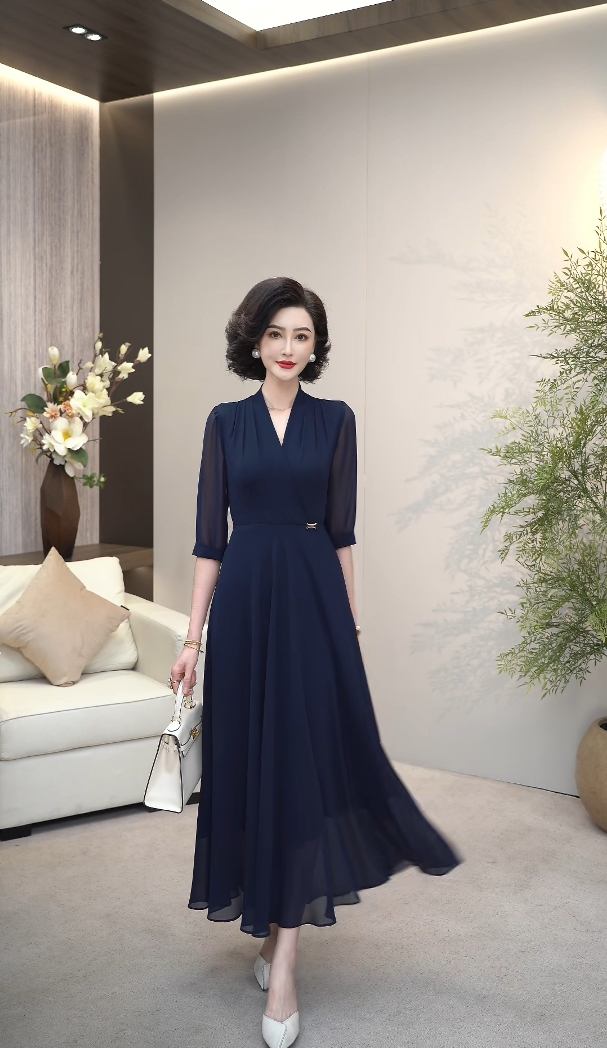 2025夏季新款高奢藏蓝色包裹V领莱赛尔天丝乔其纱连衣裙WF3233