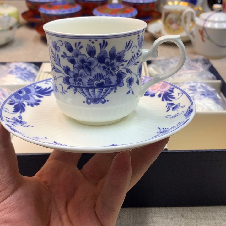 金瓷阁家的美丽瓷器