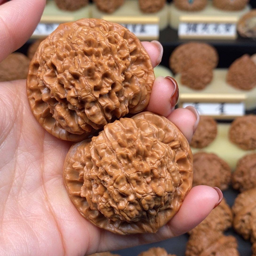 吊坠文玩核桃不***￥官帽