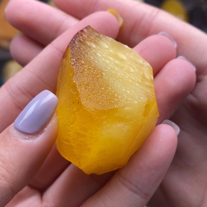 定制琥珀未镶嵌蜜蜡