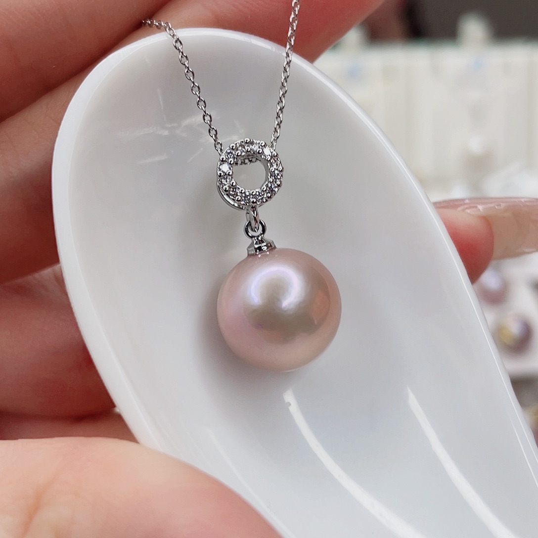 淡水珍珠吊坠(赠链)未镶嵌