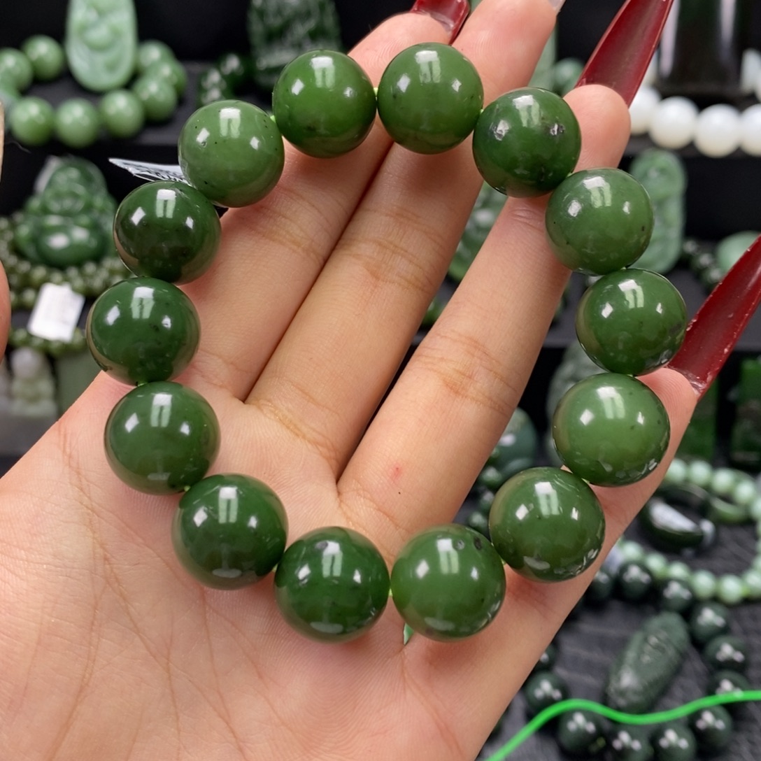 和田玉未镶嵌珠宝奇石