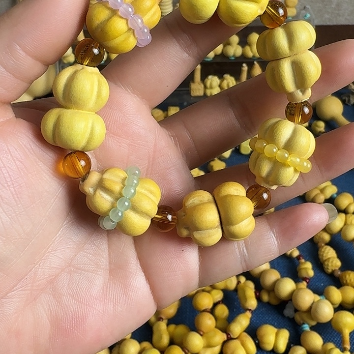 蓝***湾大叶紫檀（黑酸枝木类）