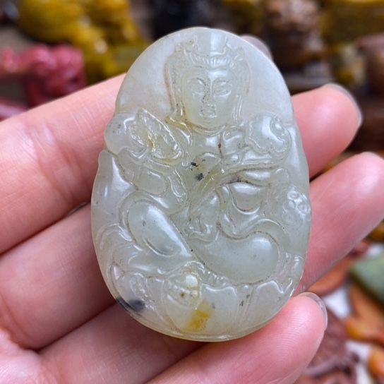 蛇纹石玉未镶嵌颈饰02