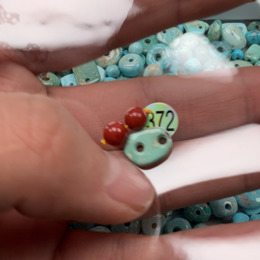 南红玛瑙未镶嵌珠宝奇石