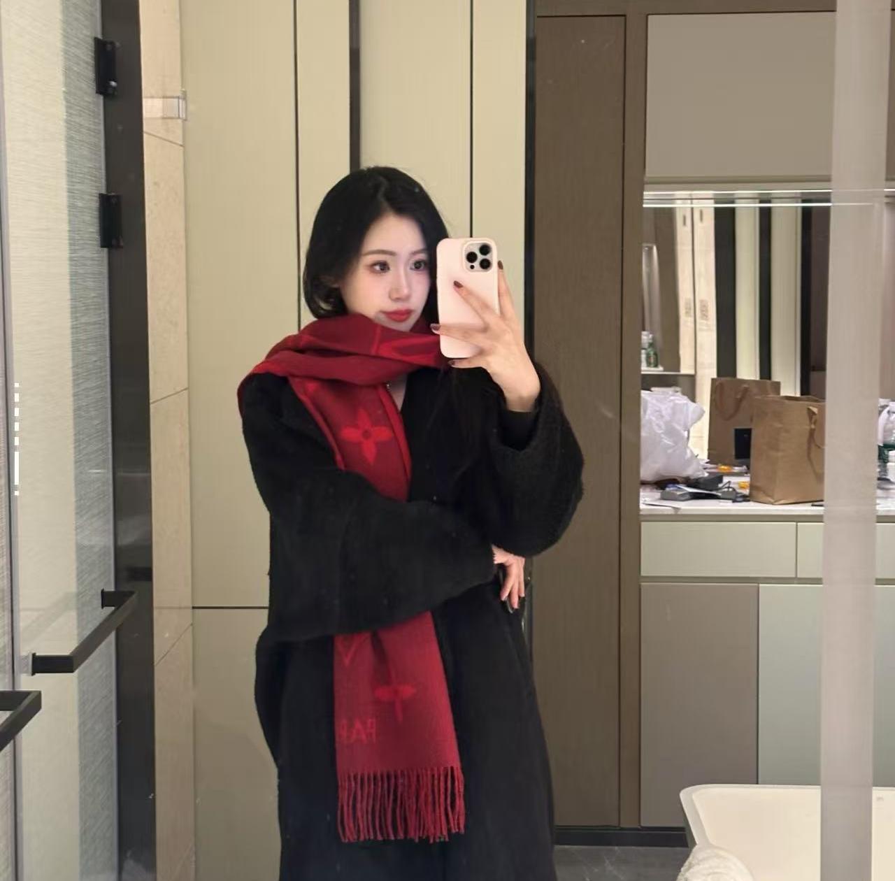 反季专享 Louis Vuitton经典羊绒流苏款