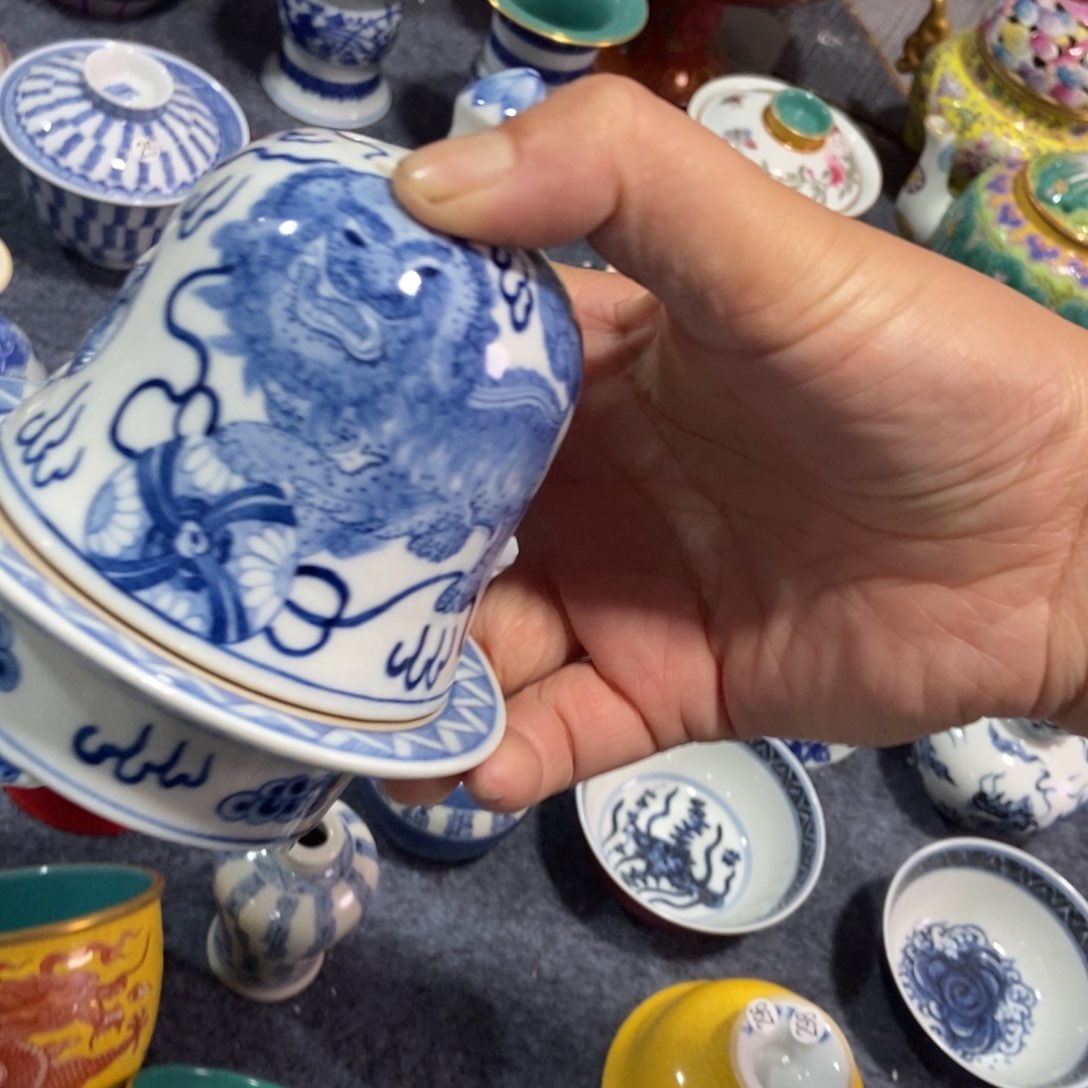 张*凡源思陶瓷有限公司