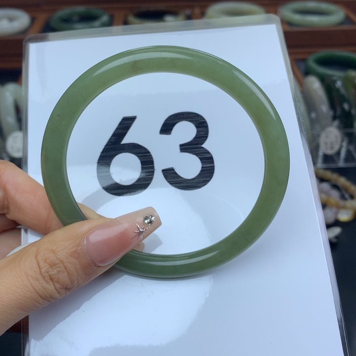 未镶嵌手镯和田玉77