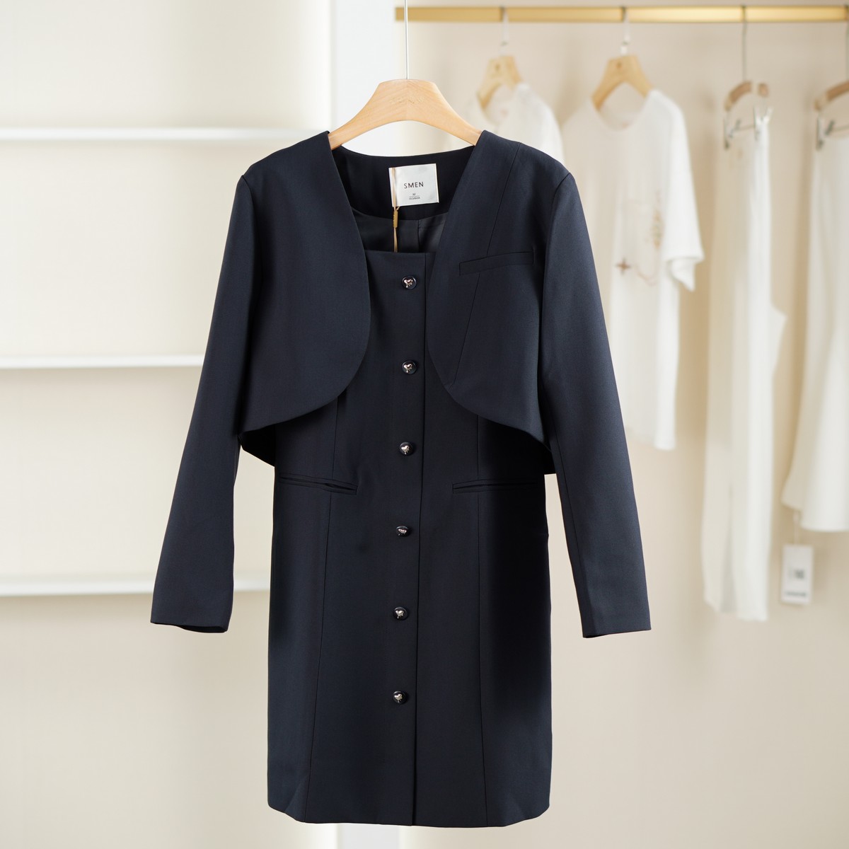 一路童行【S/M】3091825 气质短外套吊带裙套装春秋专柜折扣女装