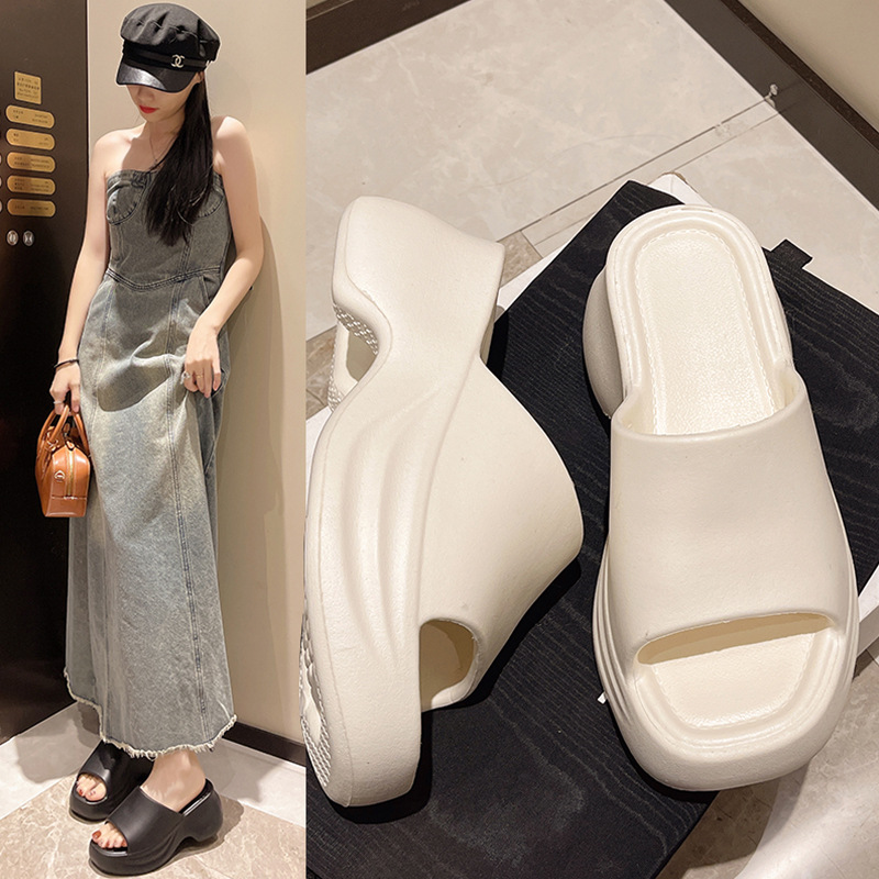 2025夏季新款EVA高跟拖鞋女百搭增高坡跟一字拖ins时尚内外穿凉拖