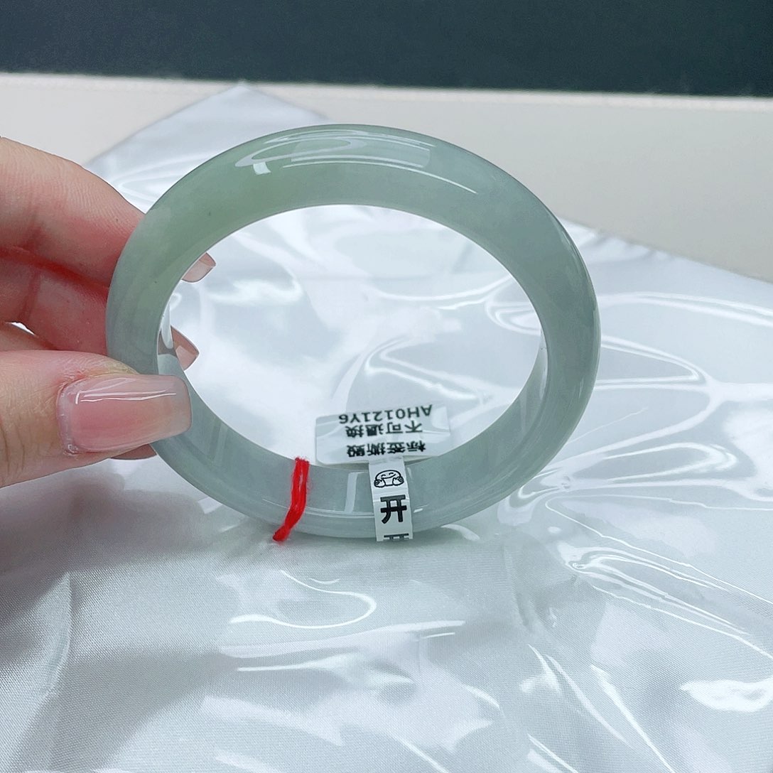 翡翠手镯未镶嵌正58,5