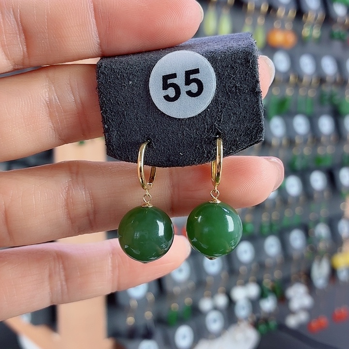 和田玉18K金镶嵌耳饰