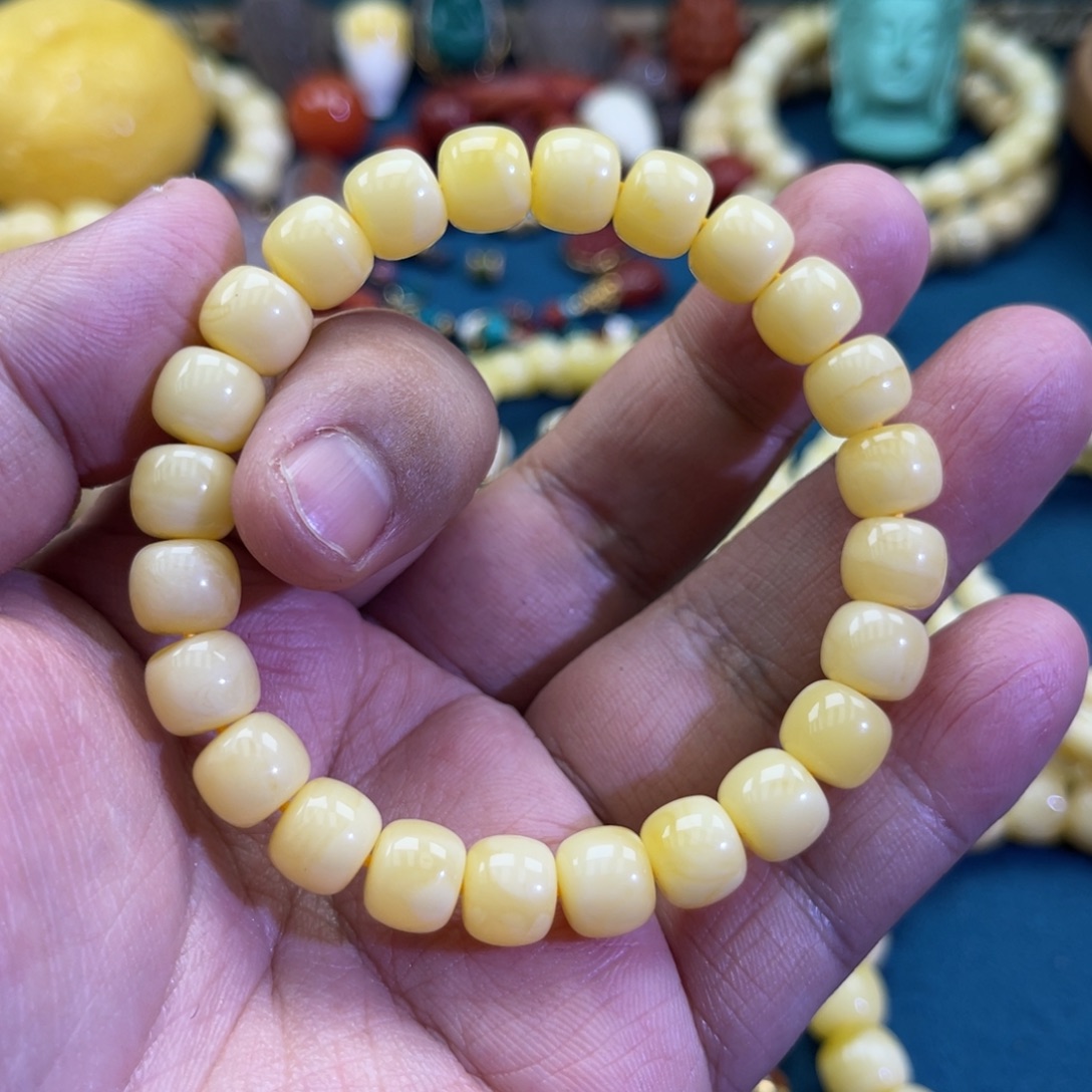 琥珀未镶嵌珠宝奇石39