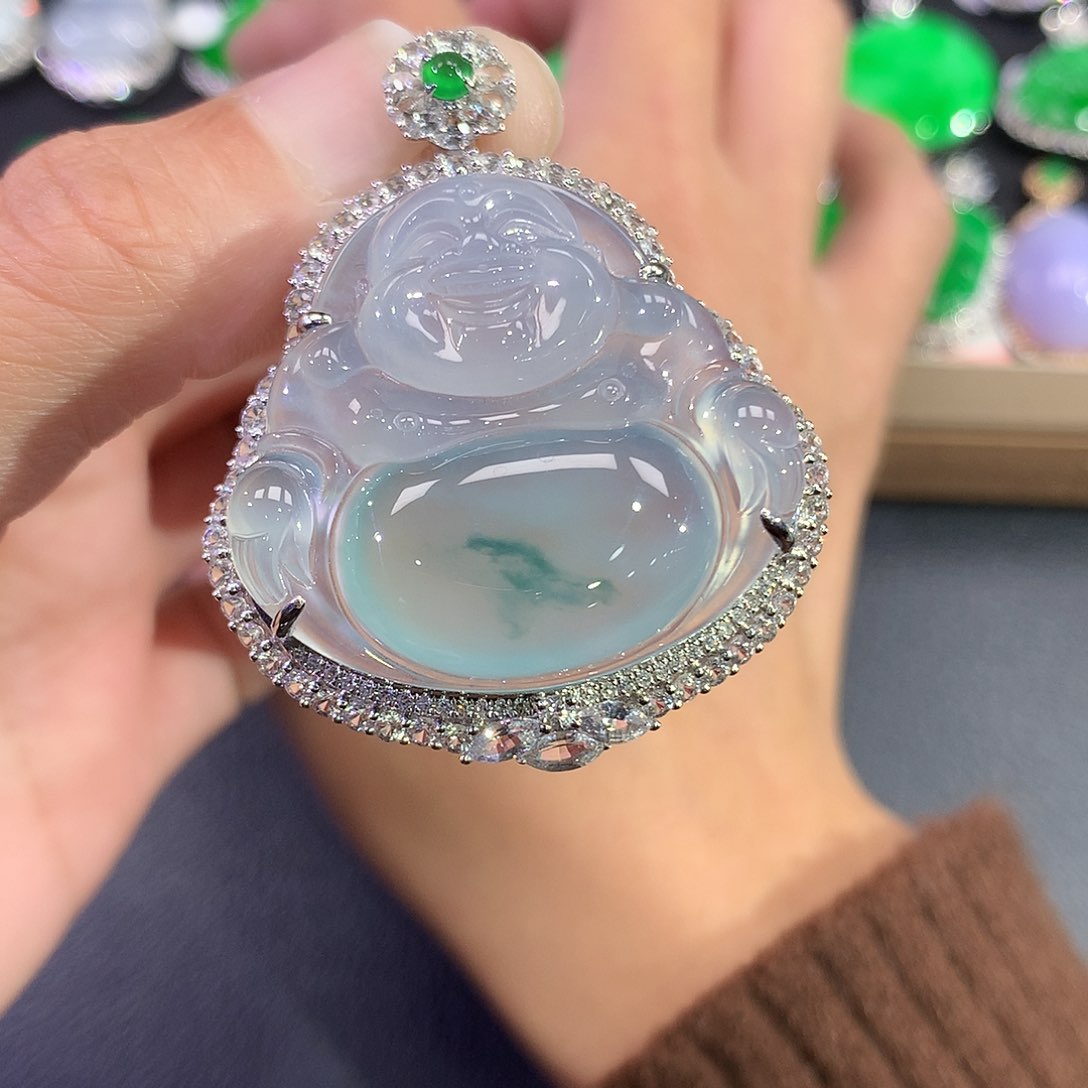 翡翠吊坠(赠链)18K金镶嵌花**声