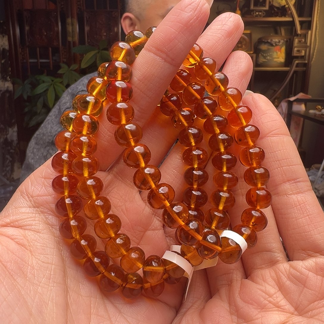 琥珀未镶嵌裸石抚顺琥珀10689九多样性发其一