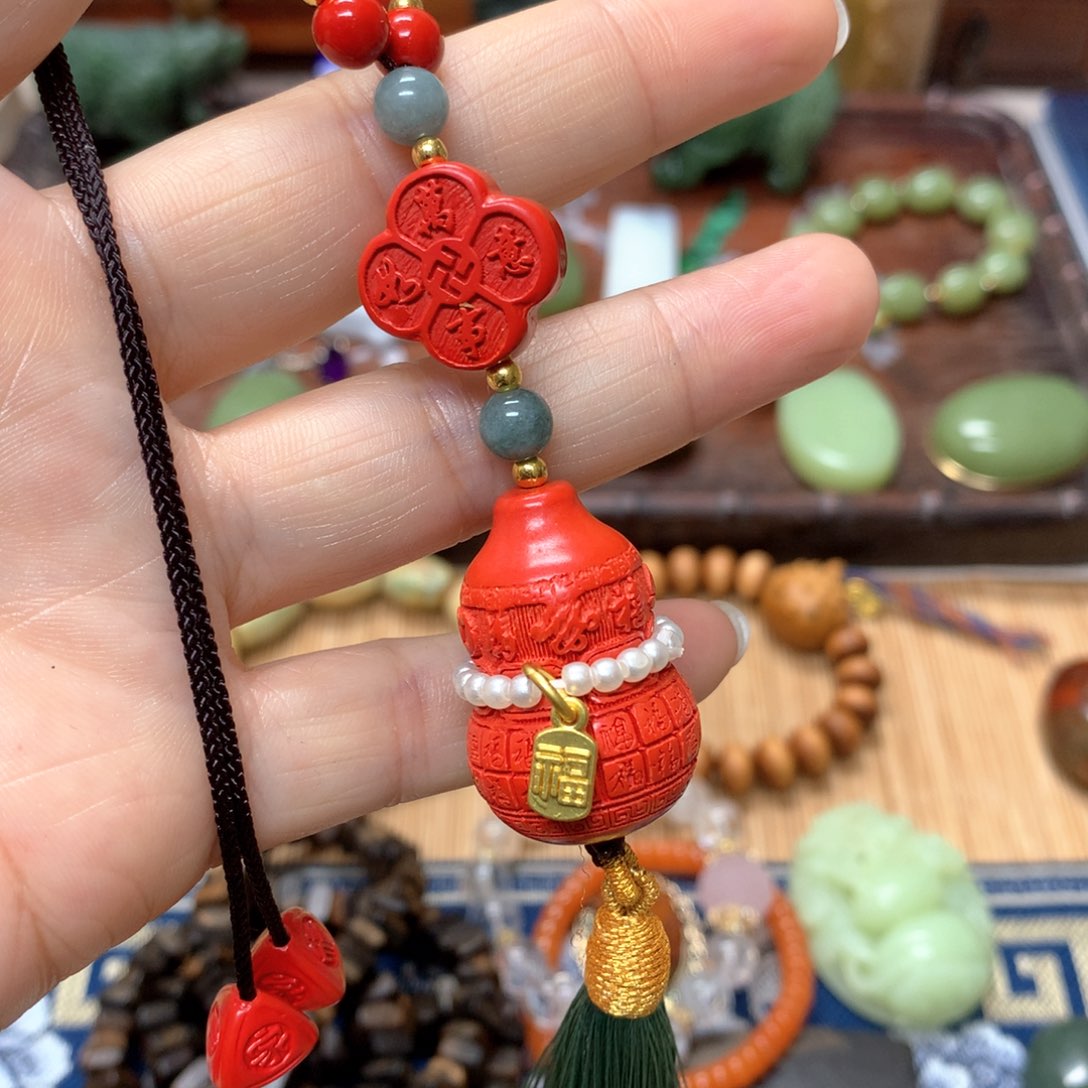 岫岩河磨玉（透闪石质玉）挂件未镶嵌