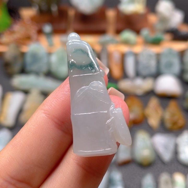 定制翡翠未镶嵌翡翠