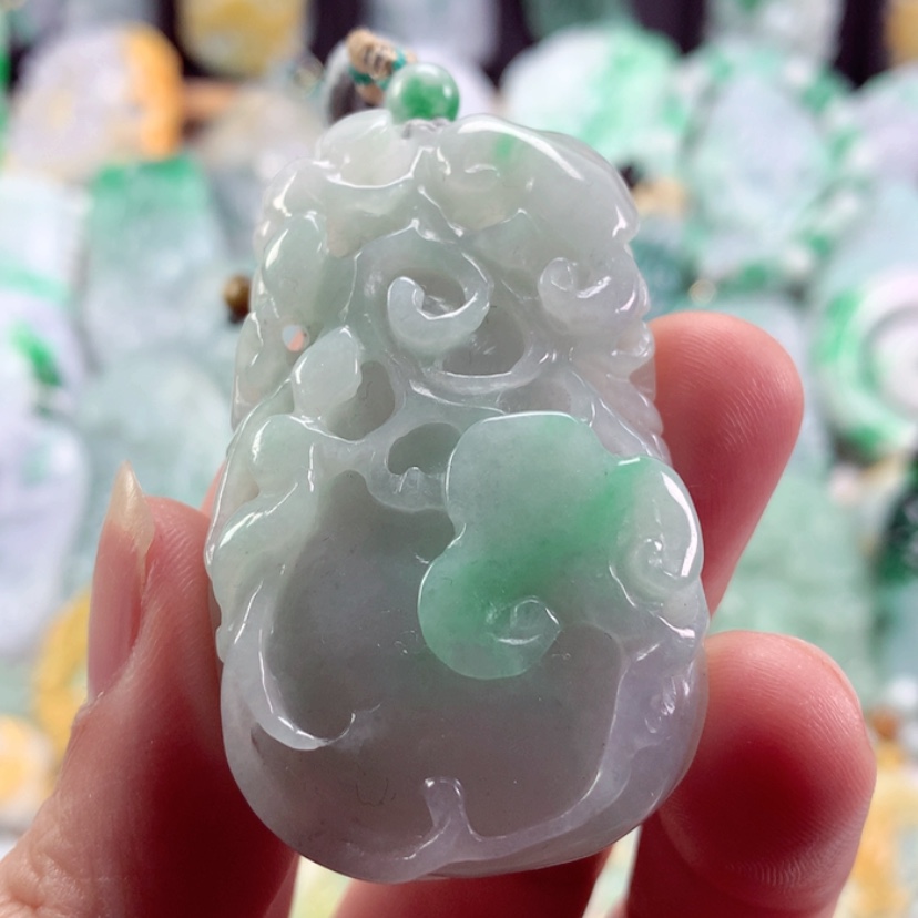 【闪购商品】翡翠吊坠(不含链)未镶嵌
