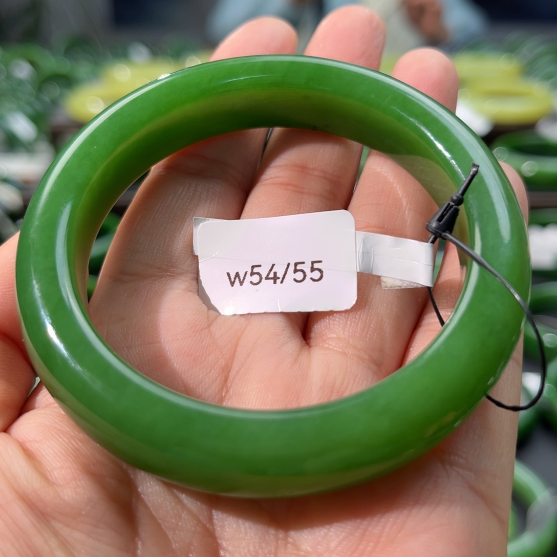 和田玉（碧玉）手镯未镶嵌