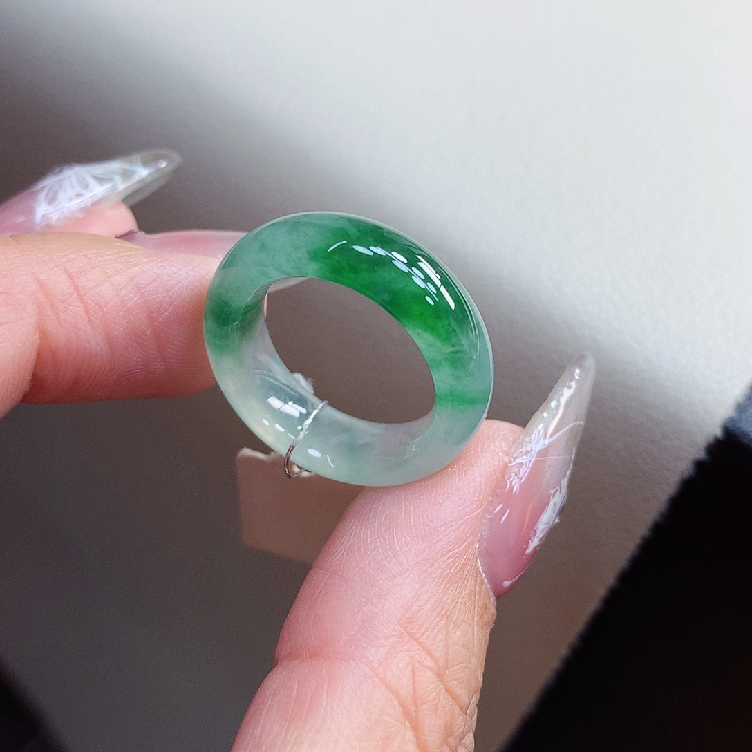 翡翠戒指未镶嵌14号