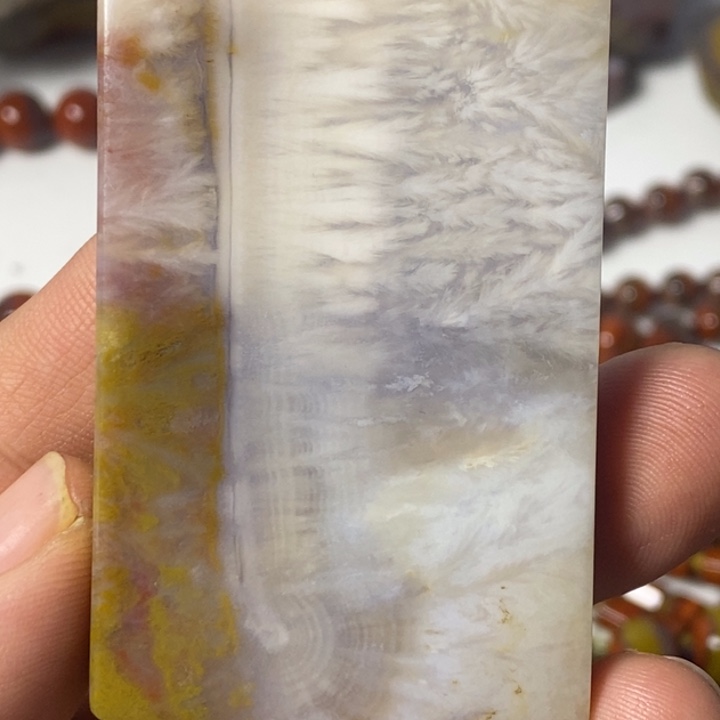 冒***鼎玛瑙/玉髓合金颈饰