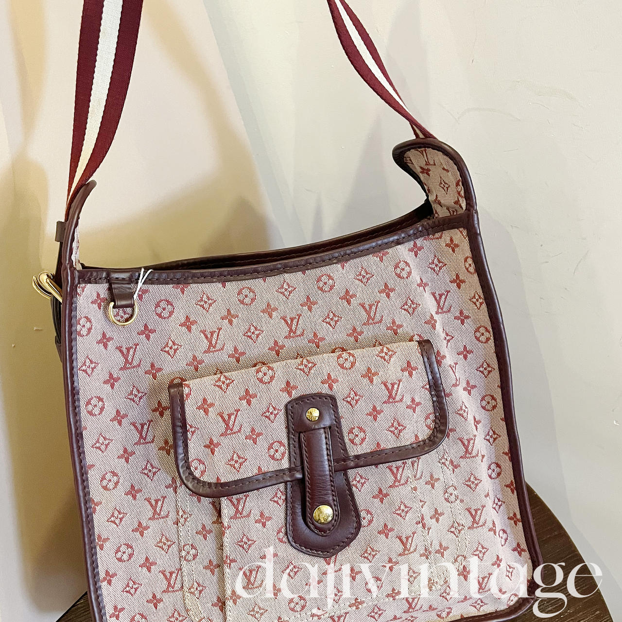 95新 LouisVuitton/路易威登 大吉中古/Lv树莓粉丹宁邮差斜挎包