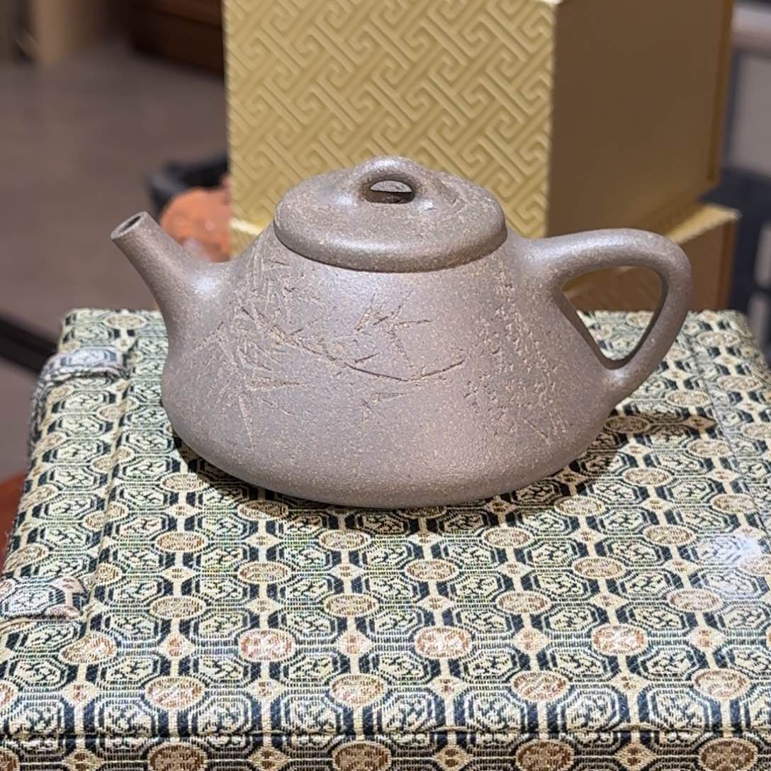 紫砂茶壶原矿原石的制作方法是