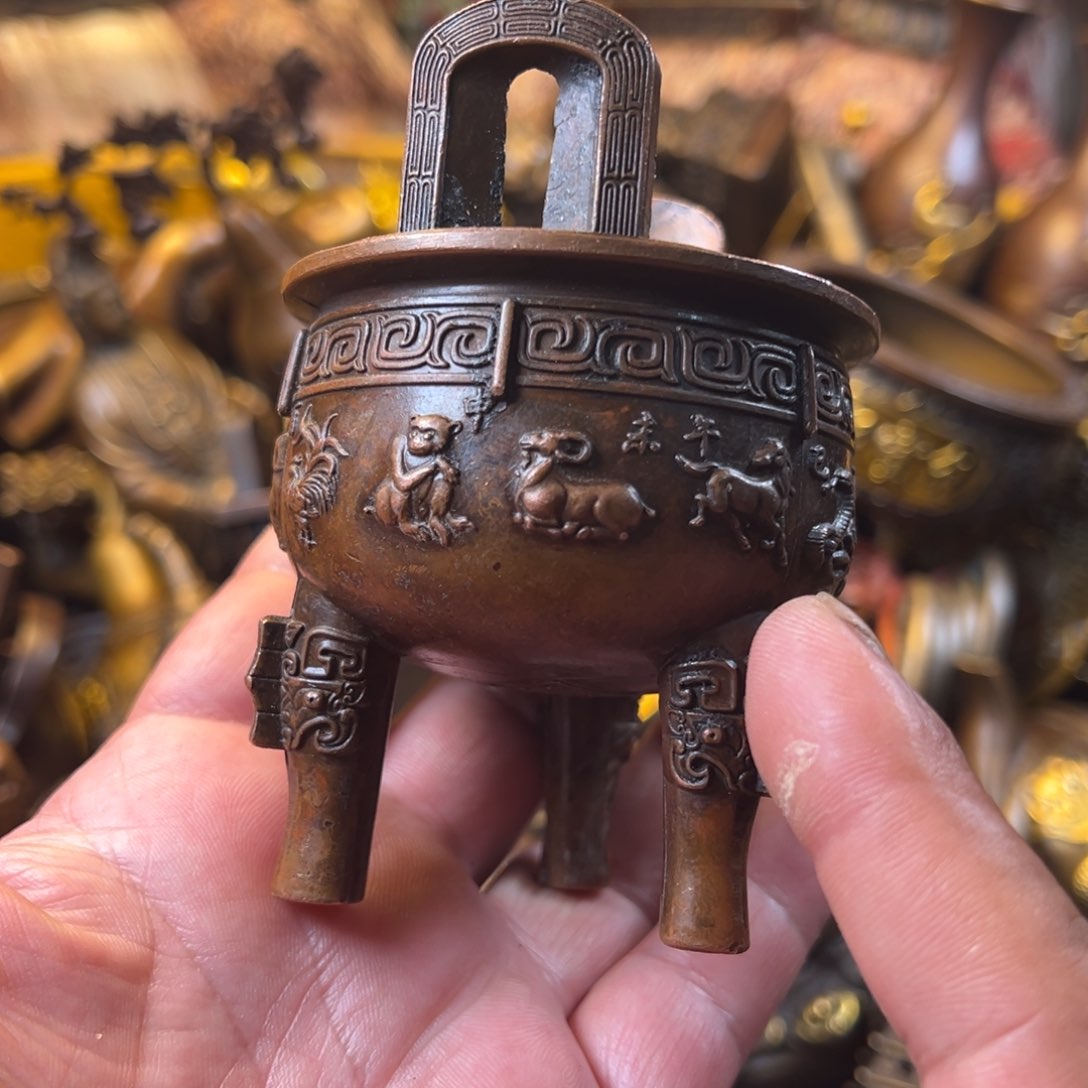茶壶香炉铜器摆件