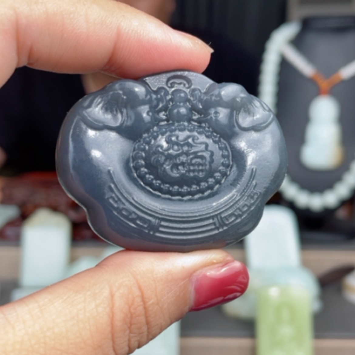 【闪购商品】颈饰未镶嵌和田玉