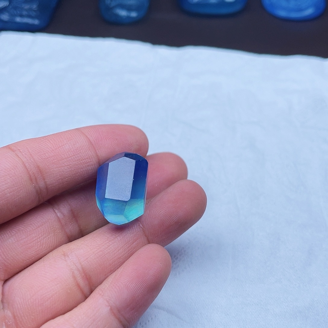 大***地天然辰砂魔鬼蓝海蓝