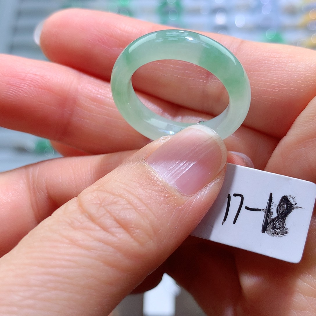 翡翠戒指未镶嵌17-18号